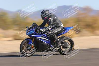 media/Feb-05-2023-SoCal Trackdays (Sun) [[b2340e6653]]/Short Straight Pans (150pm)/